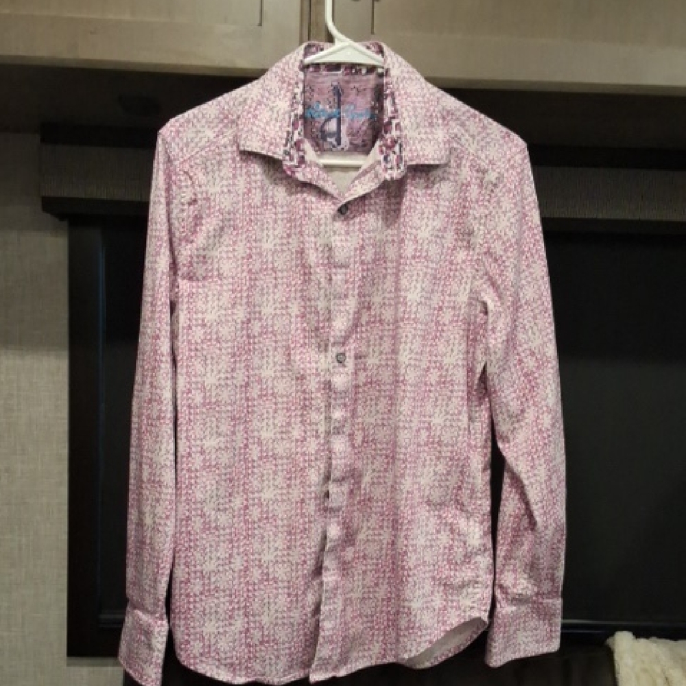 Robert Graham Pink and White Casual Button Down Shirt